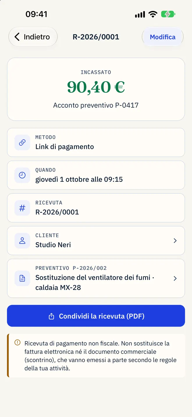 Incasso di esempio di 90,40 euro come acconto di un preventivo, con il pulsante per condividere la ricevuta in PDF